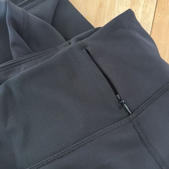 ASICS Core Train Tight Leggings NWT - Picture 5 of 7